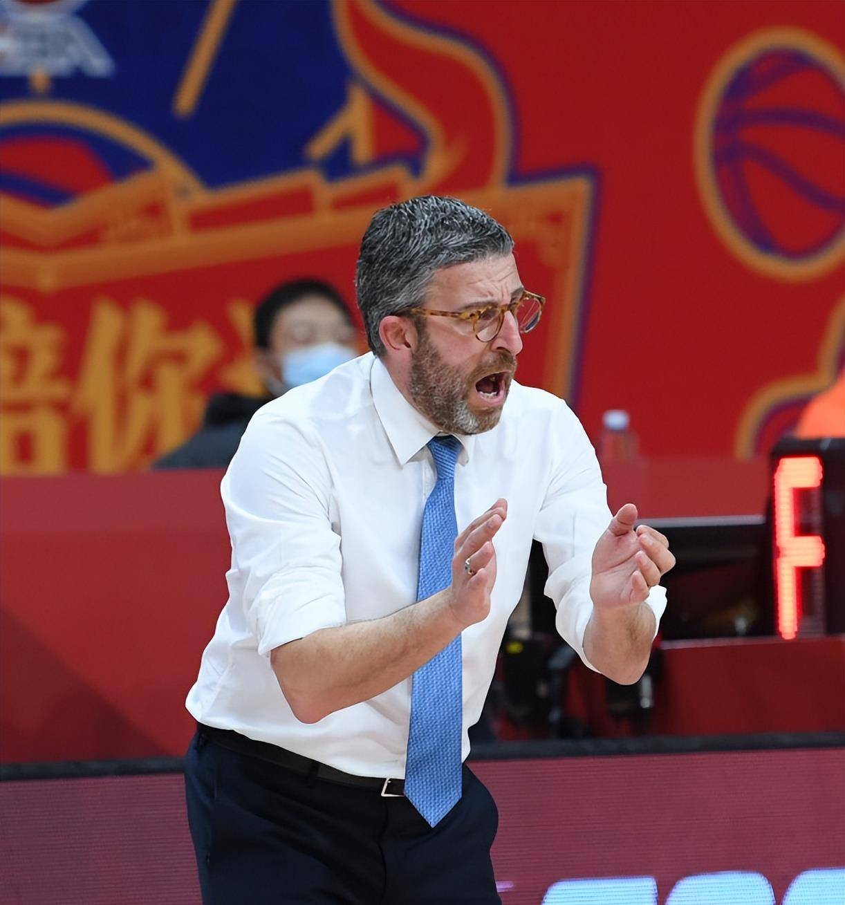 九游游戏平台-太阳队季后赛出局，主帅宣布引咎辞职，由于过程关于.-九游游戏平台