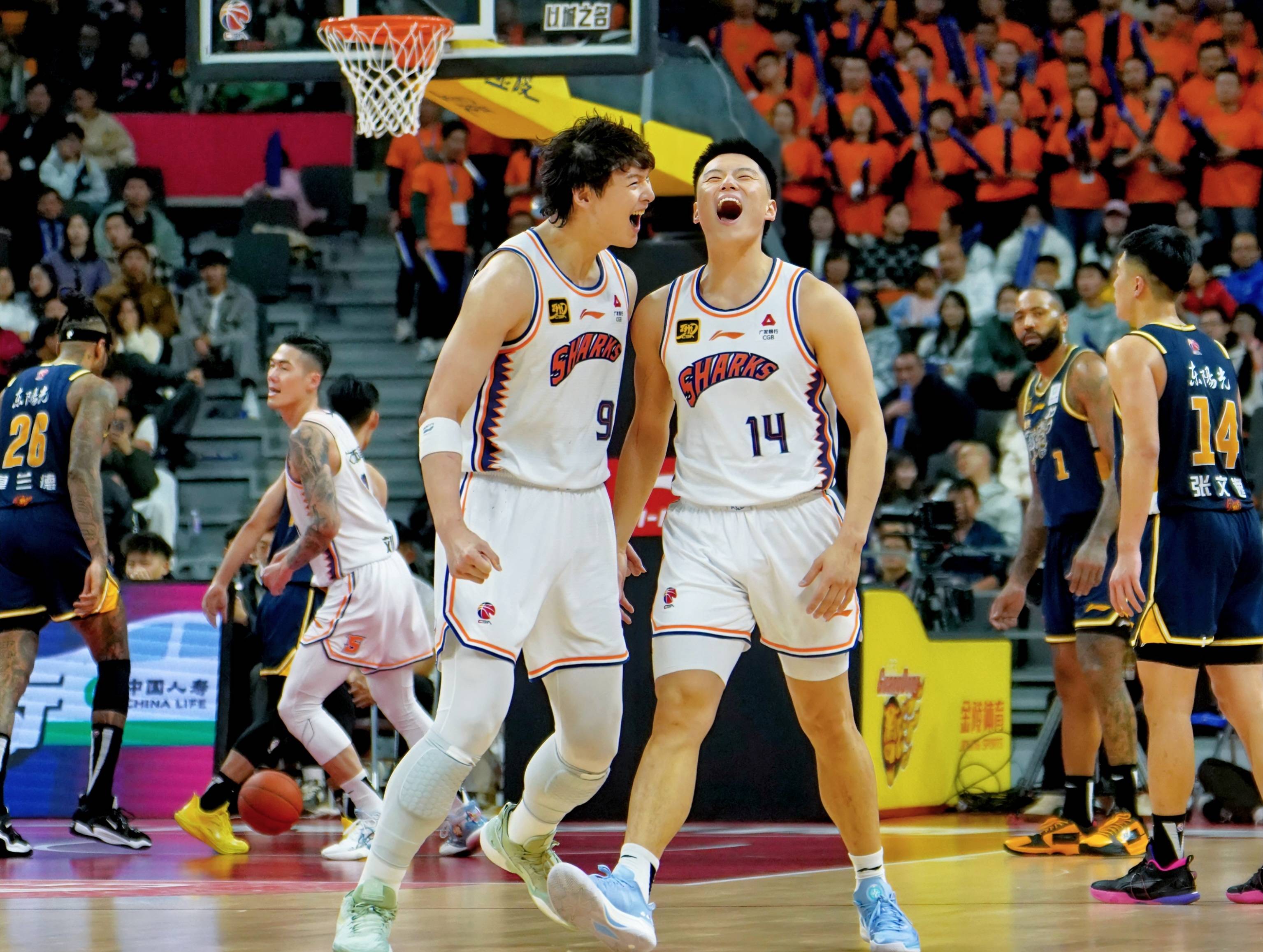 九游体育-那不勒斯迎CBA常规赛关键赛,清晨临场应变,引发热议,高层口径保持一致-九游体育